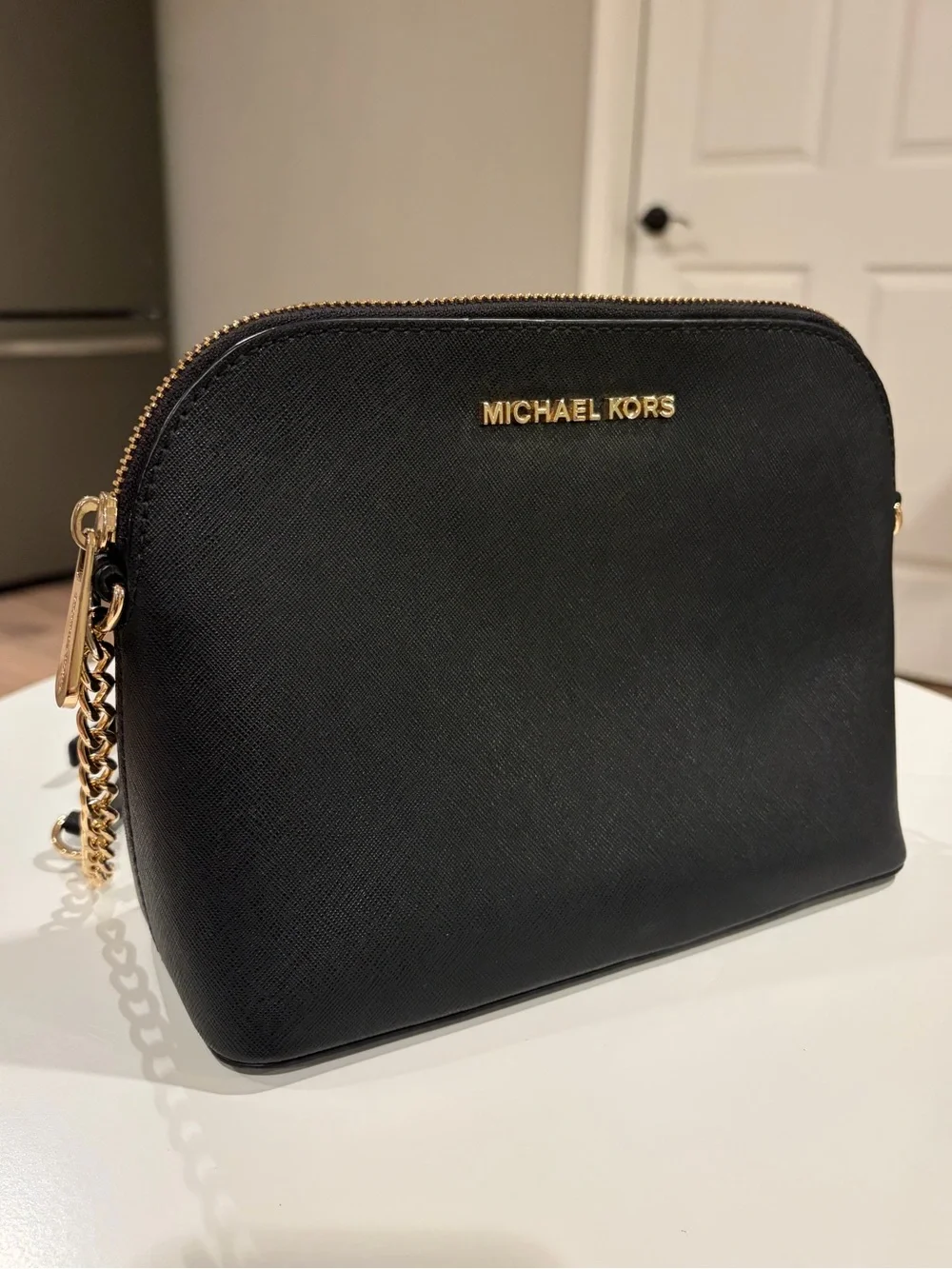 Michael Kors Black Jet Set Crossbody Bag, Gold Logo, Gold Chain
